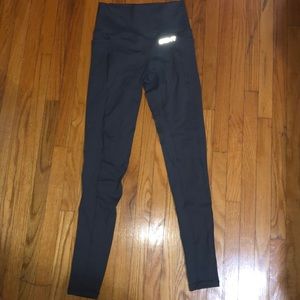 Echt gray leggings with pockets